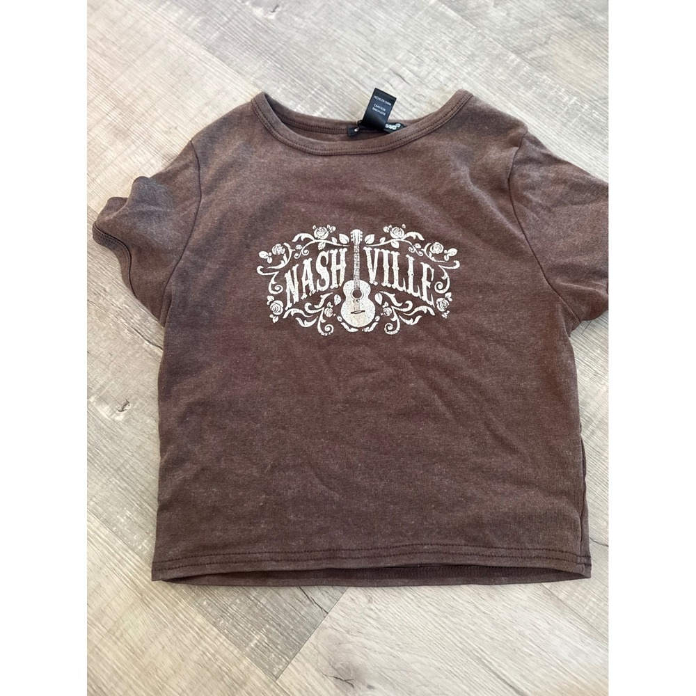 Charlotte Russe Nashville Western Graphic Baby Tee – Brown – Size Small